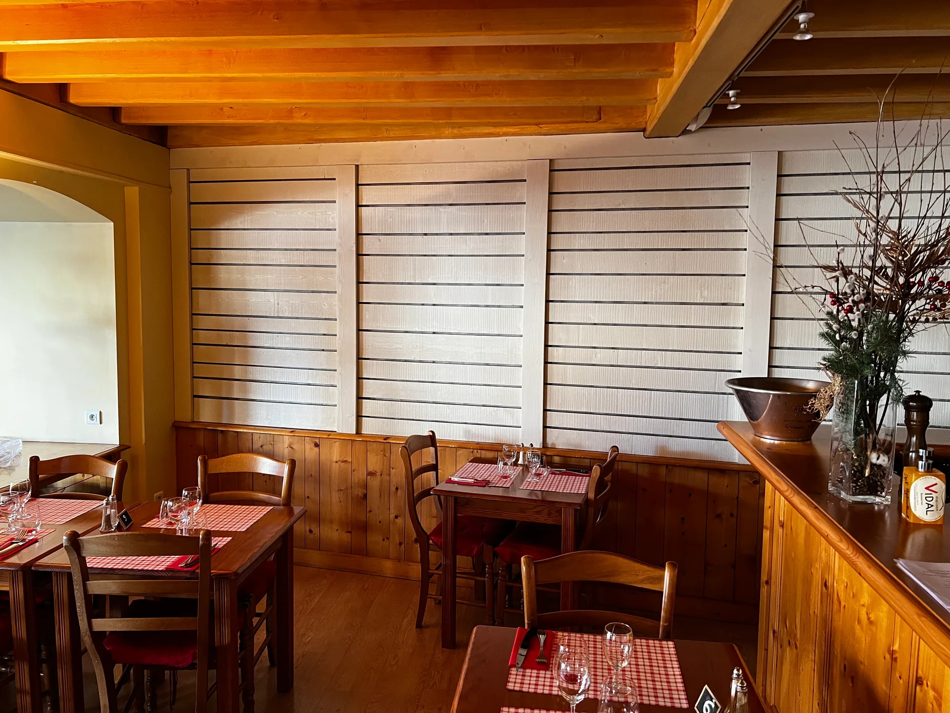 Avant - Bistrot Justin à Saint-Julien-Chapteuil