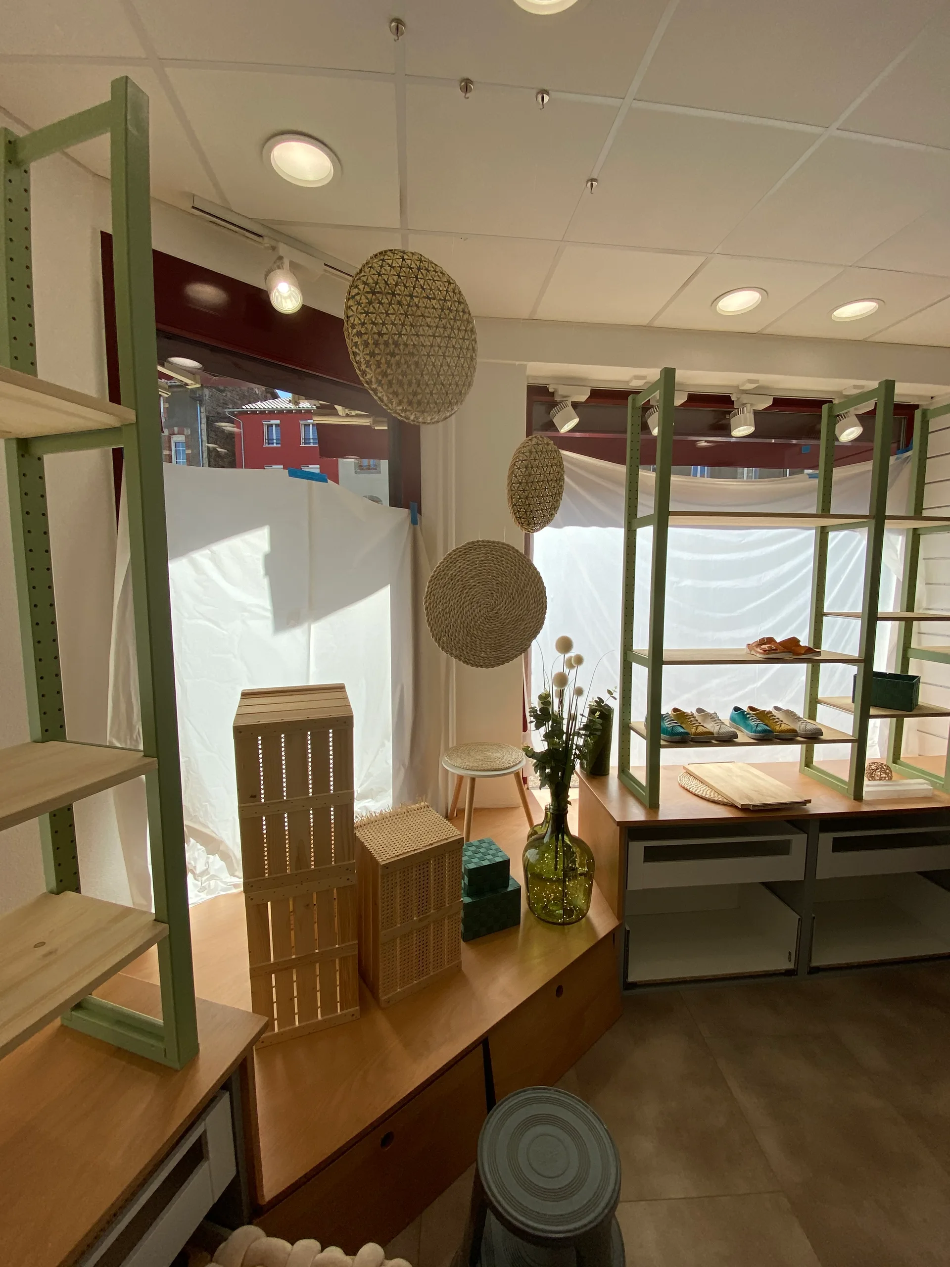 Après - Magasin de chaussures à Yssingeaux
